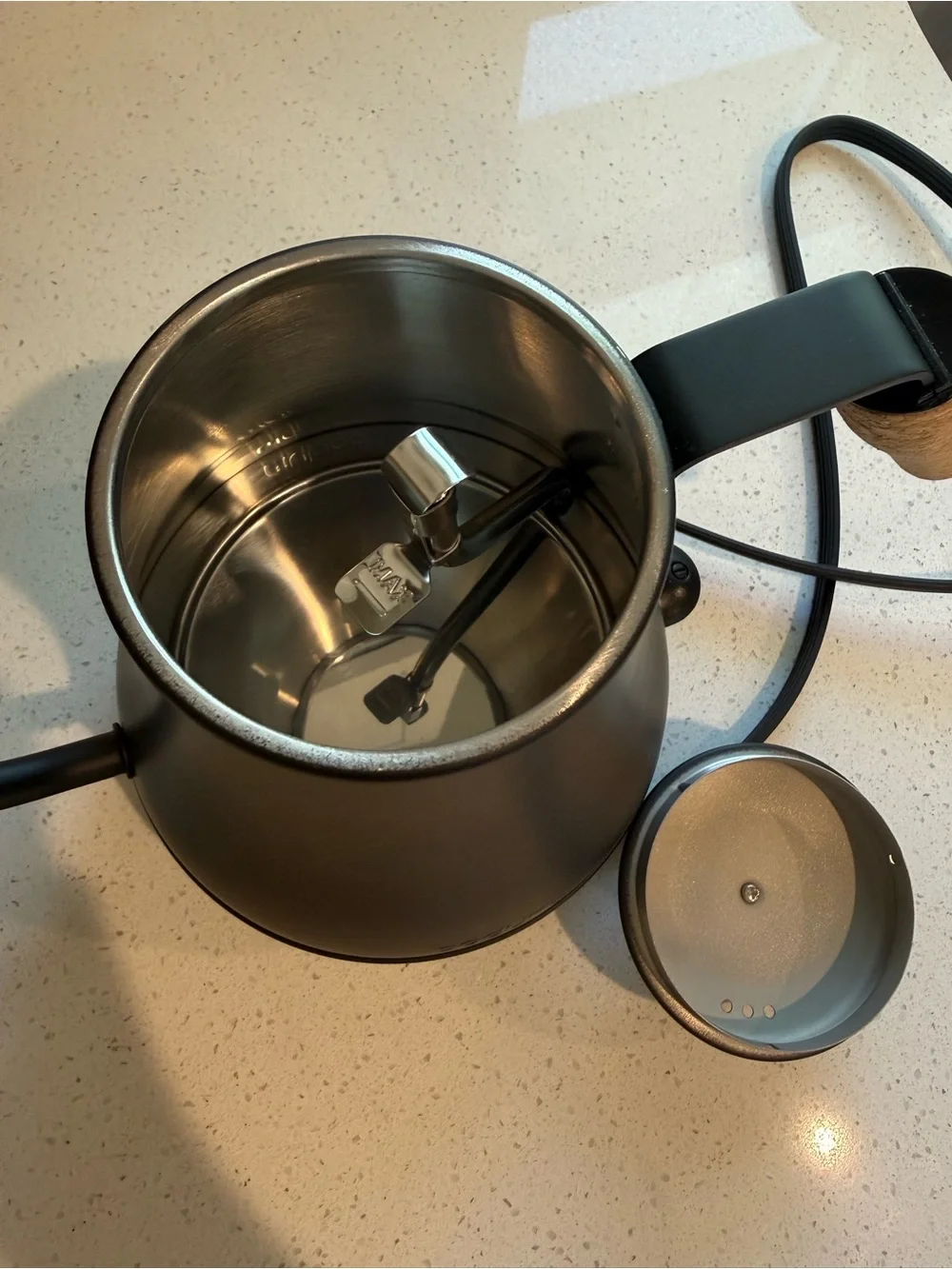 Bodum Black Gooseneck Electric Kettle with Cork Handle